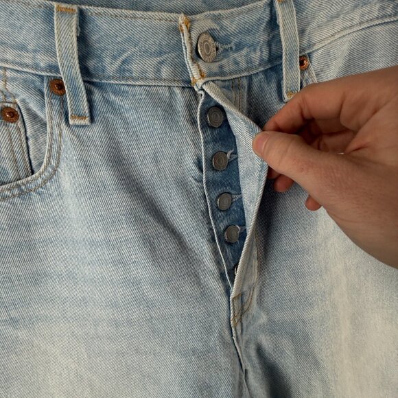 Levi's 150th Anniversary 501 Button Fly Blue Jeans 31x30 Light Wash Collectible - Picture 14 of 16